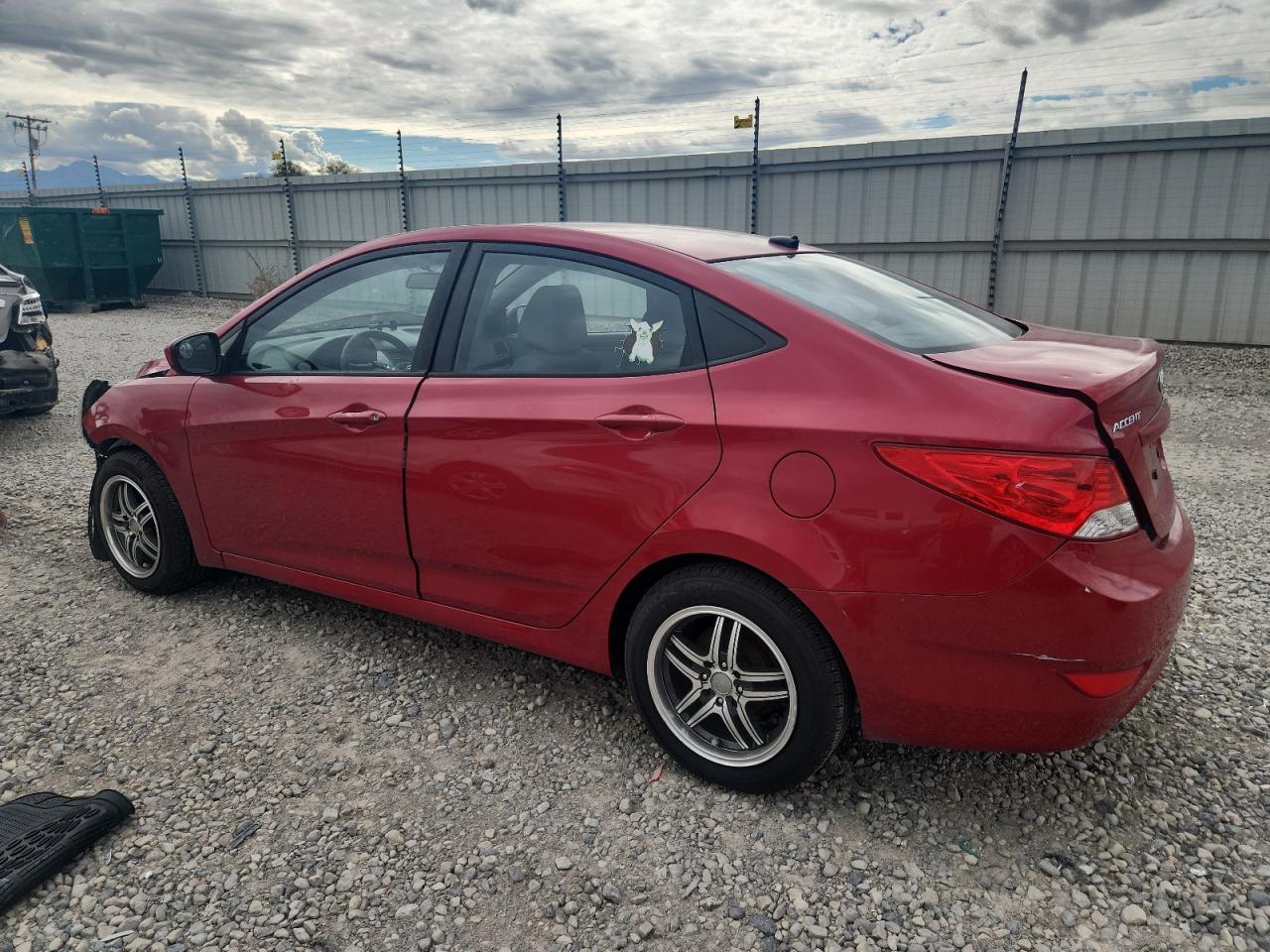 2013 Hyundai Accent Gls - Фото 2