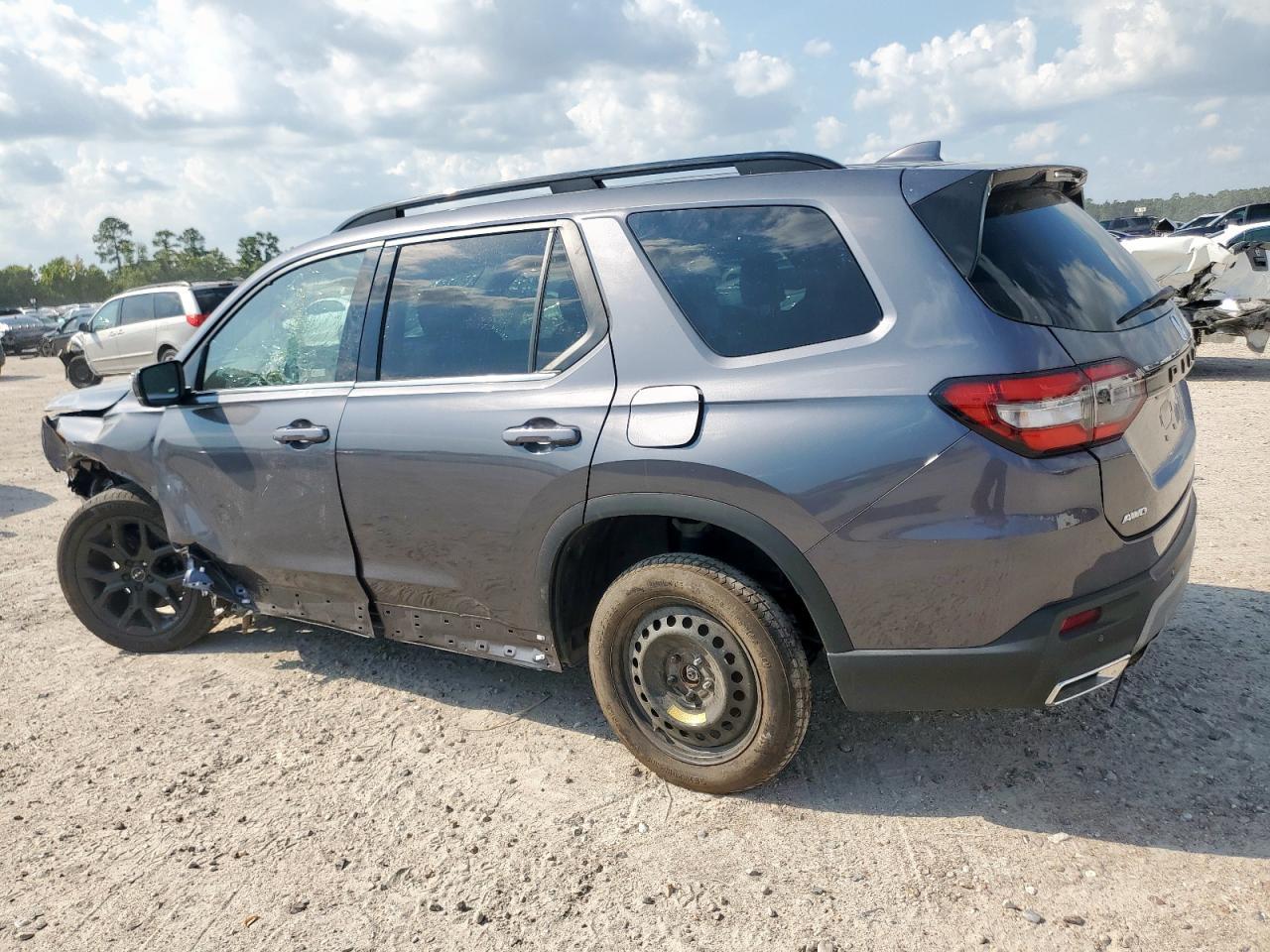 2025 Honda Pilot Elite - Фото 2