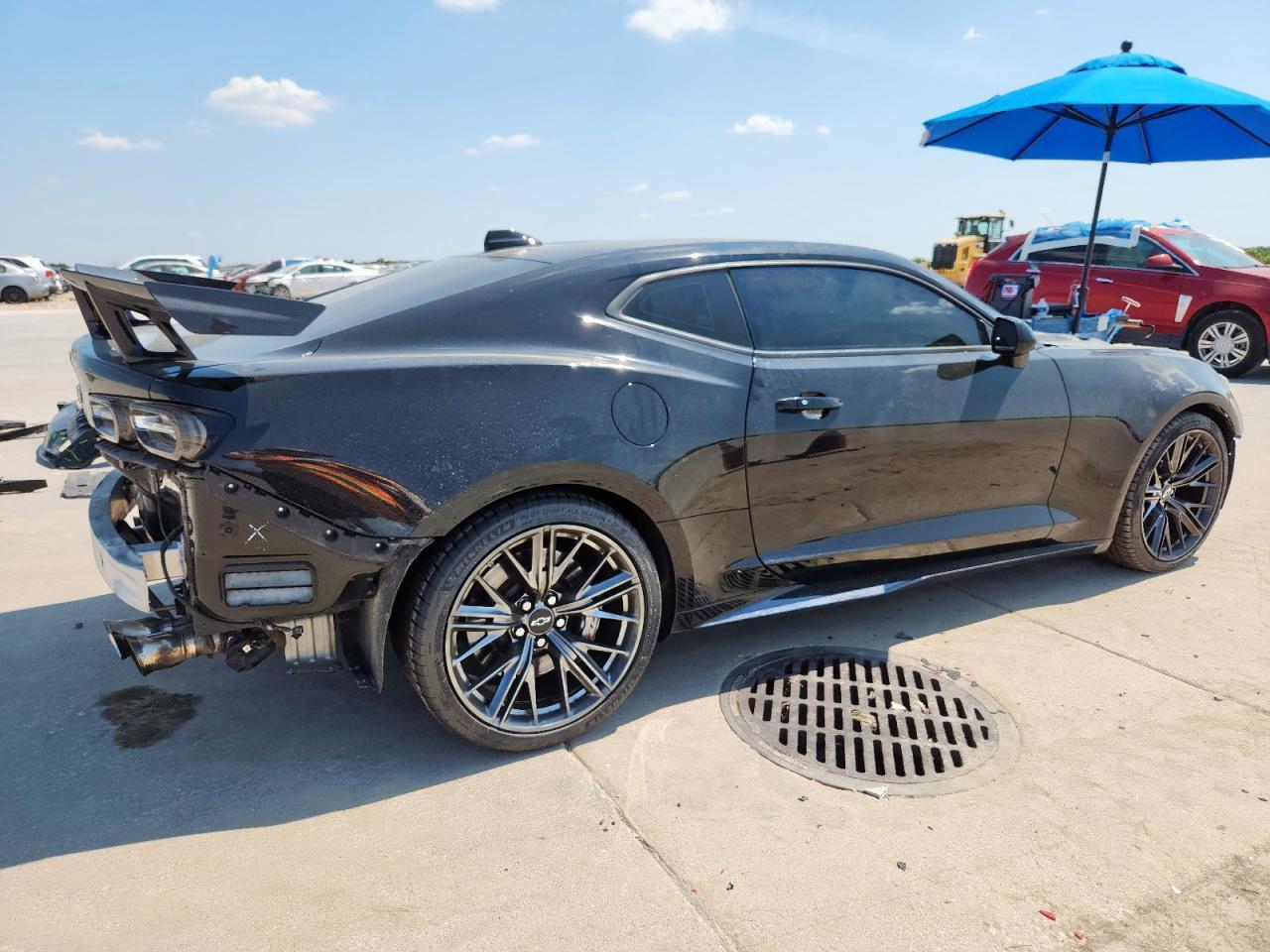2022 Chevrolet Camaro Zl1 - Фото 3