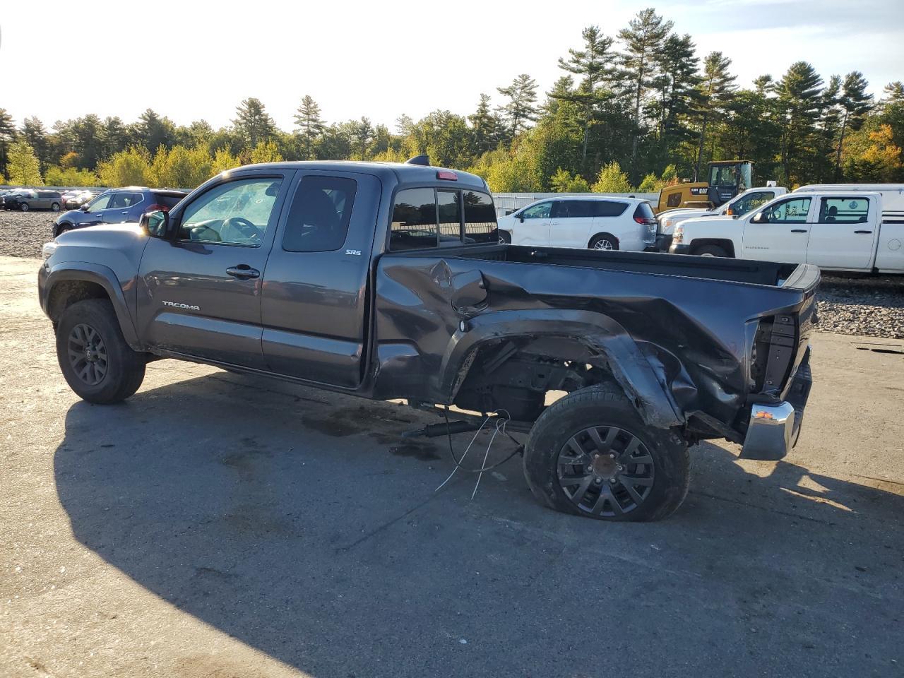 2022 Toyota Tacoma Access Cab - Фото 2
