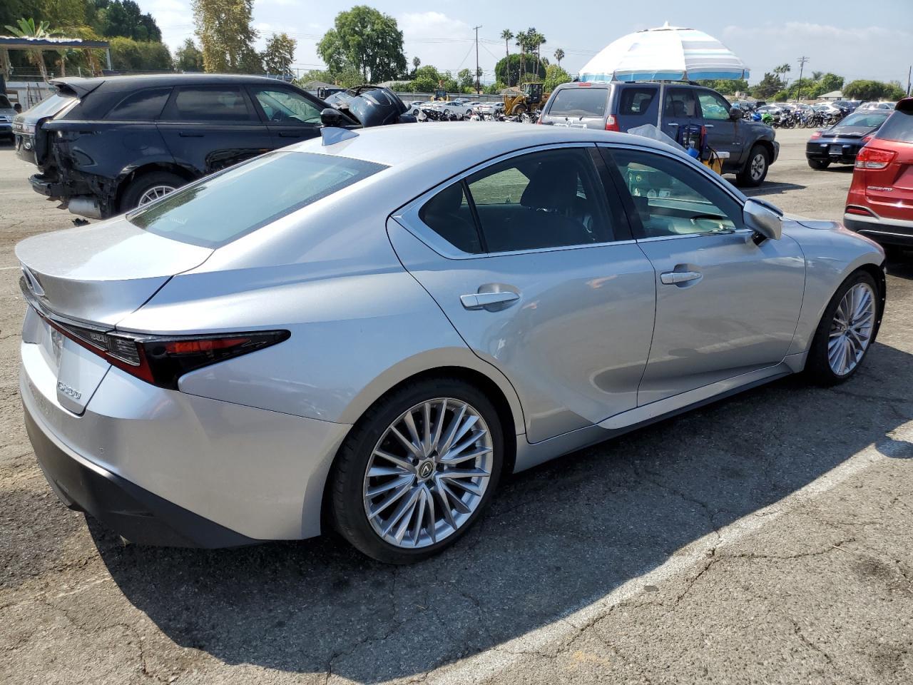 2023 Lexus Is 300 - Фото 3