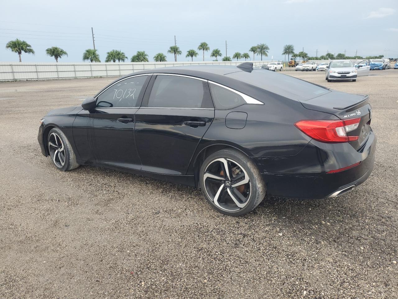 2019 Honda Accord Sport - Image 2