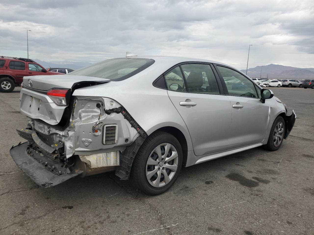 2022 Toyota Corolla Le - Image 3