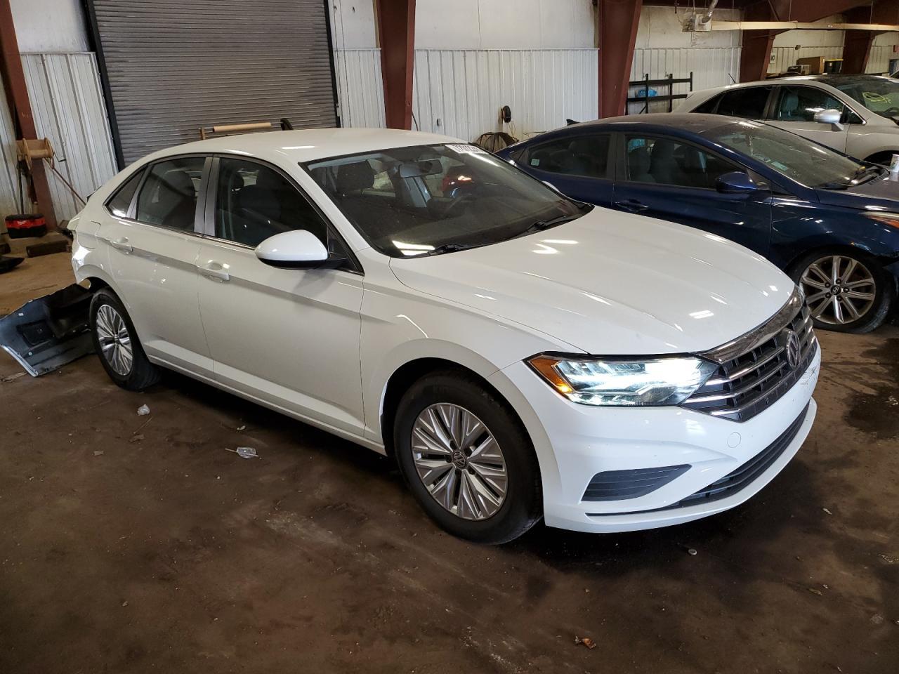 2019 Volkswagen Jetta S - Фото 4