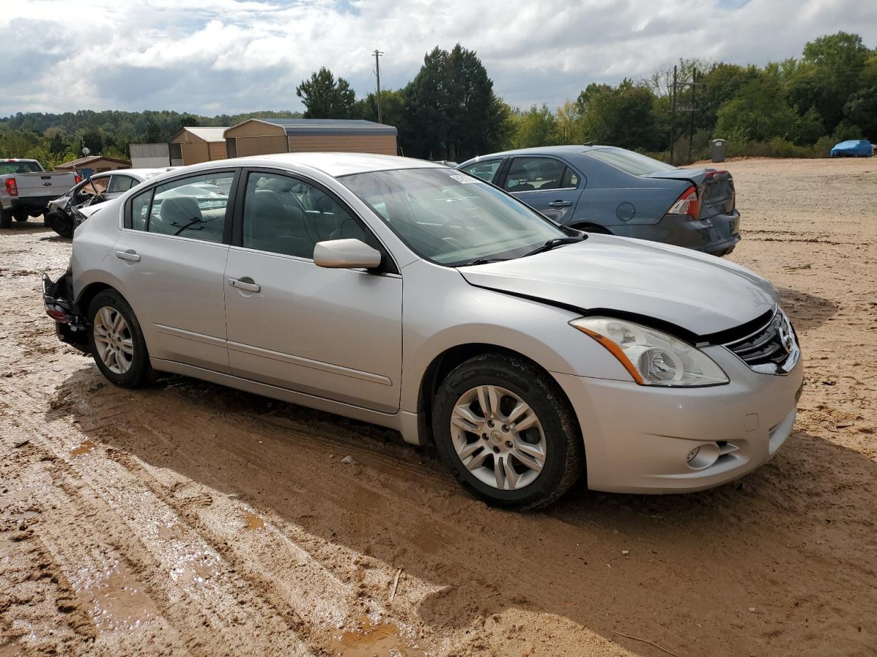2011 Nissan Altima - Фото 4