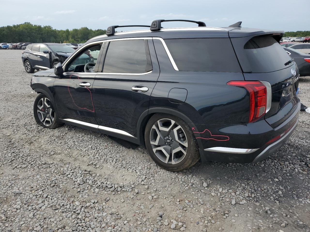 2024 Hyundai Palisade Limited - Image 2