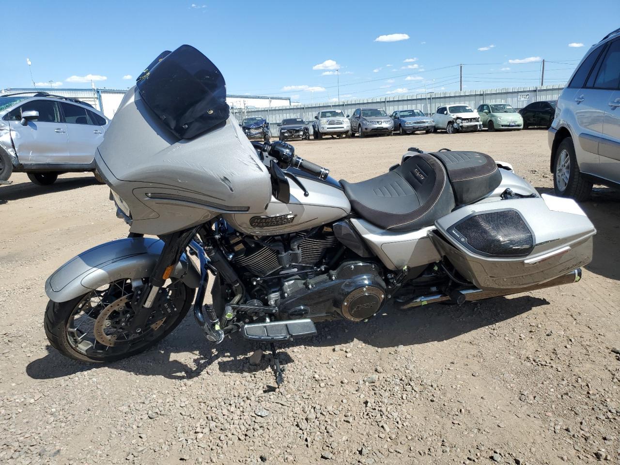 2023 Harley-Davidson Flhxse - Фото 3