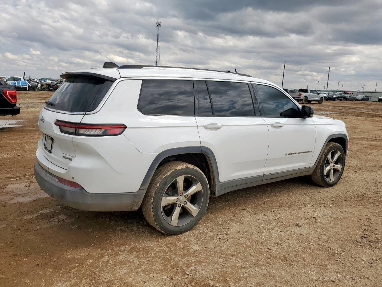 2021 Jeep Grand Cherokee L Limited - Image 3