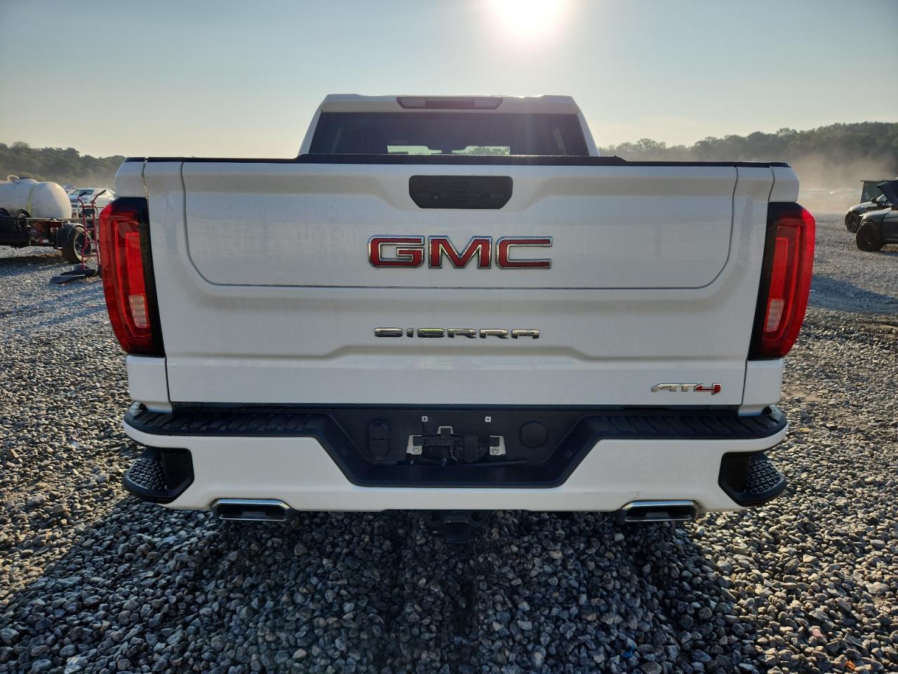 2021 GMC Sierra K1500 At4 - Фото 6