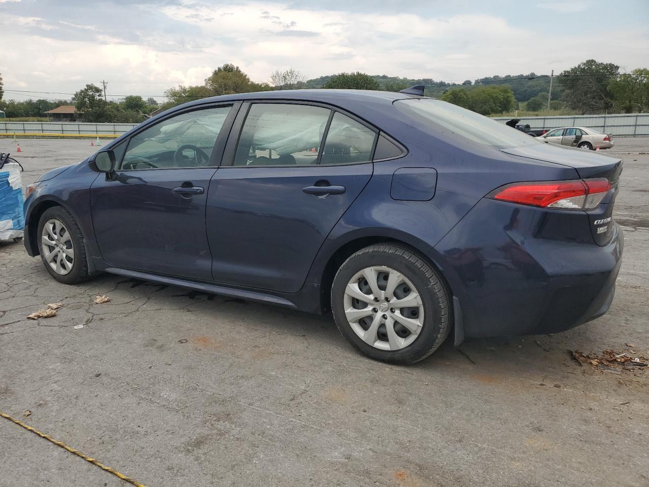 2021 Toyota Corolla Le - Фото 2