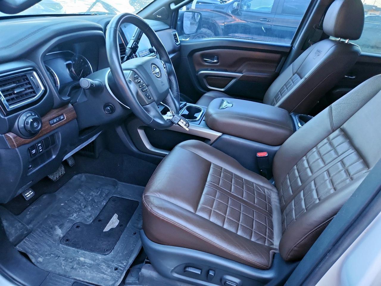2023 Nissan Titan Sv - Image 7