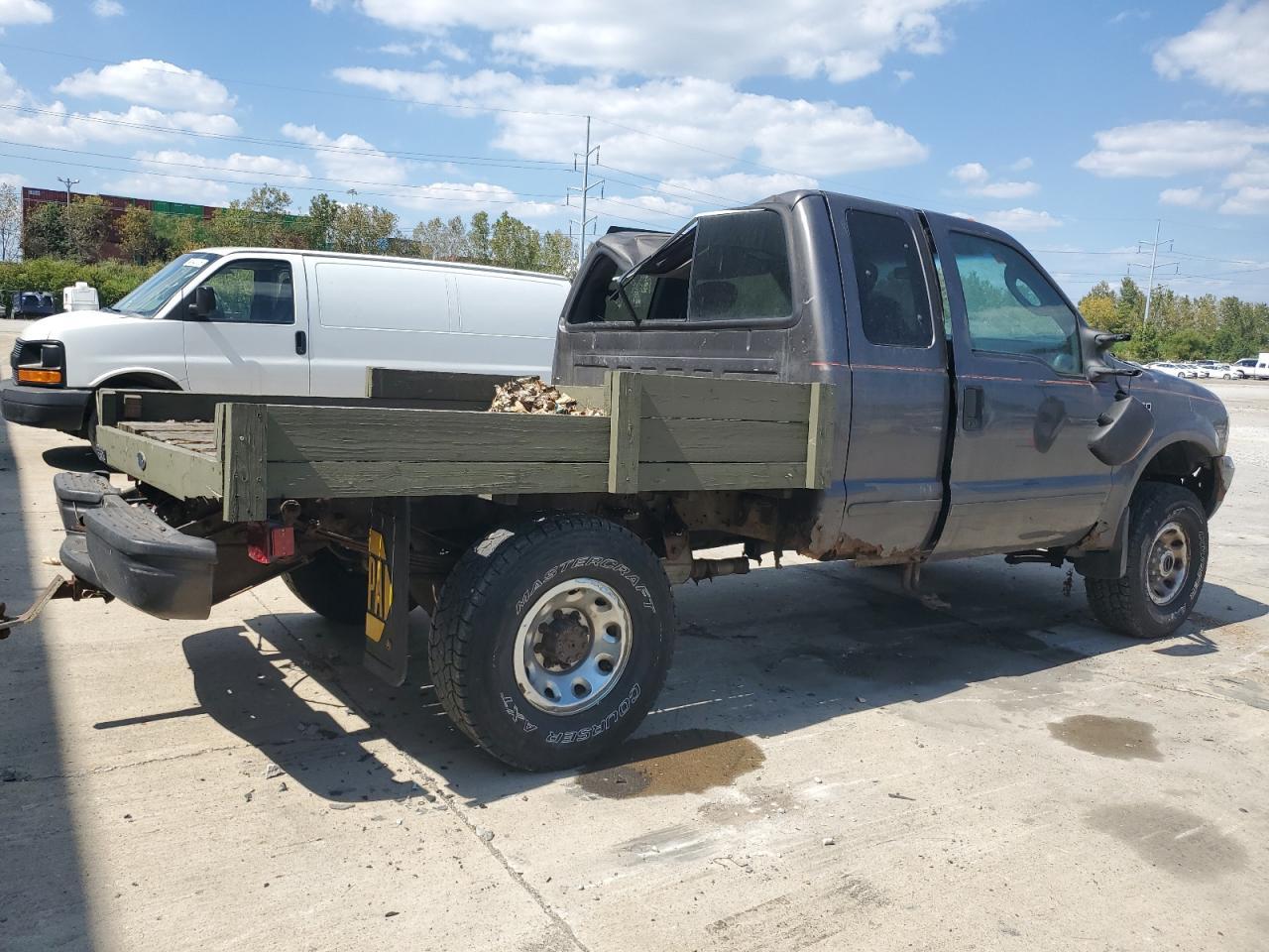 2004 Ford F-250 - Фото 3