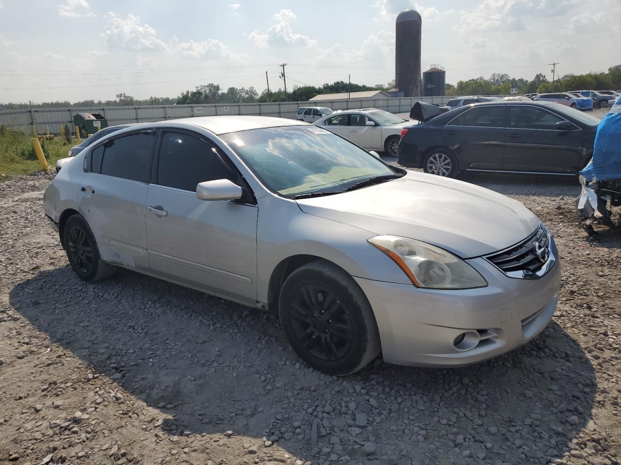 2012 Nissan Altima Base - Фото 4