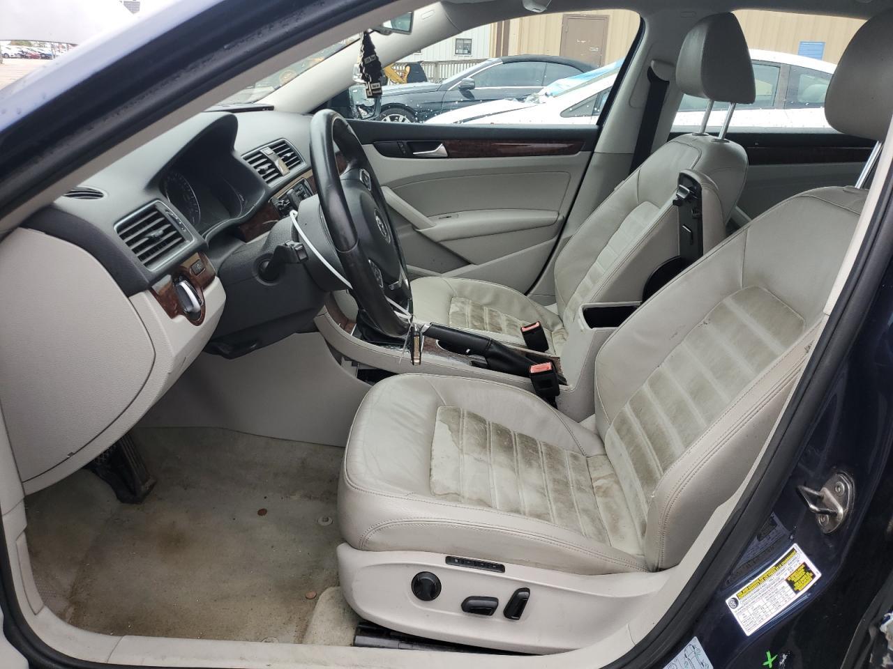 2013 Volkswagen Passat Sel - Image 7