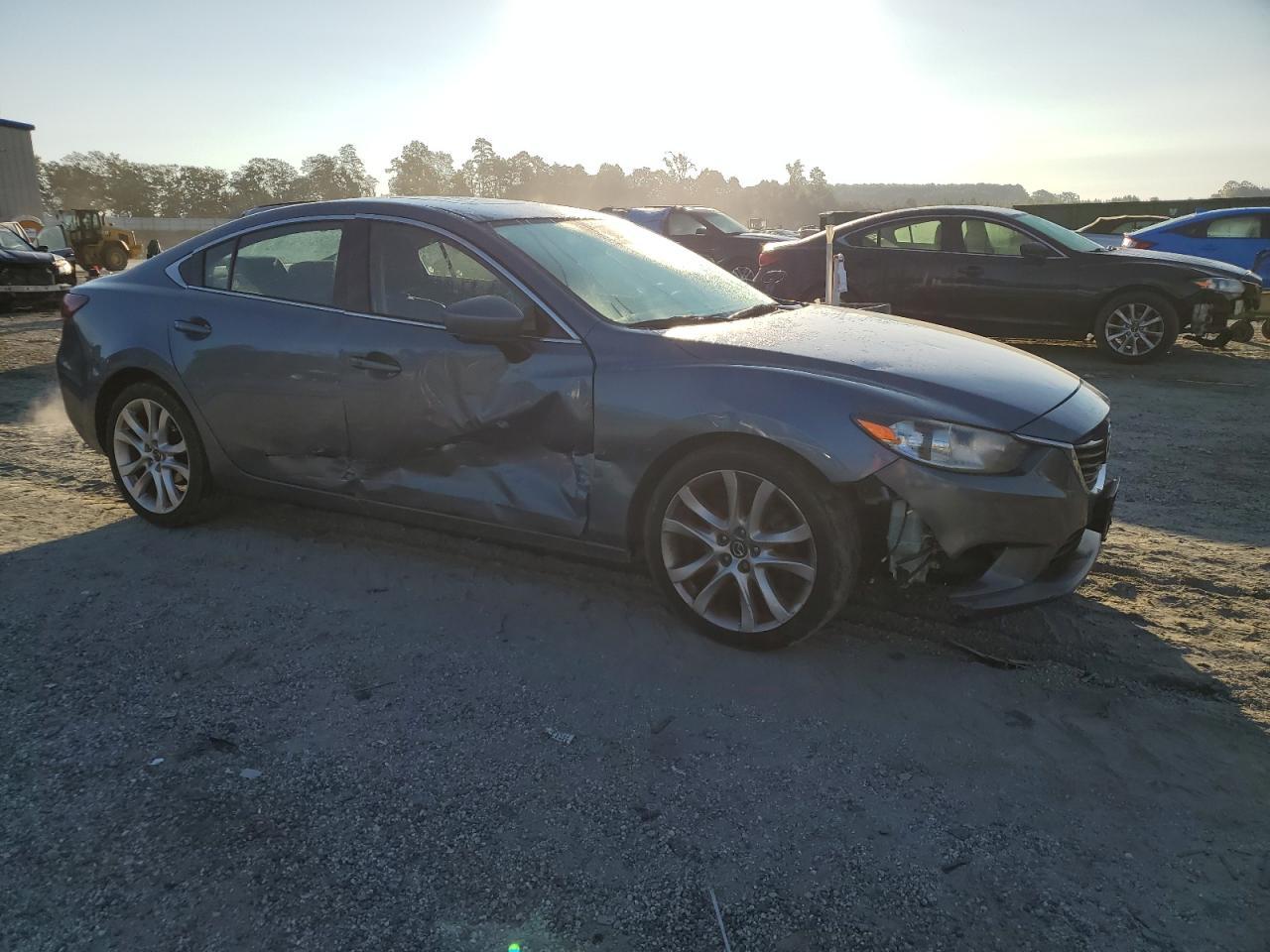 2017 Mazda 6 Touring - Image 4
