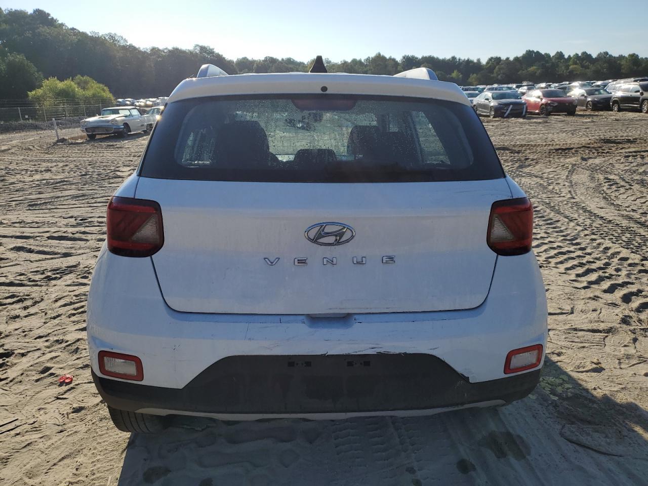 2021 Hyundai Venue Sel - Фото 6