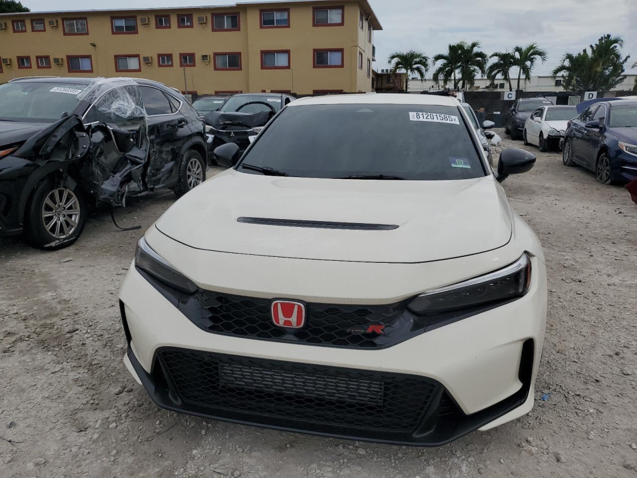 2025 Honda Civic Type - Image 5