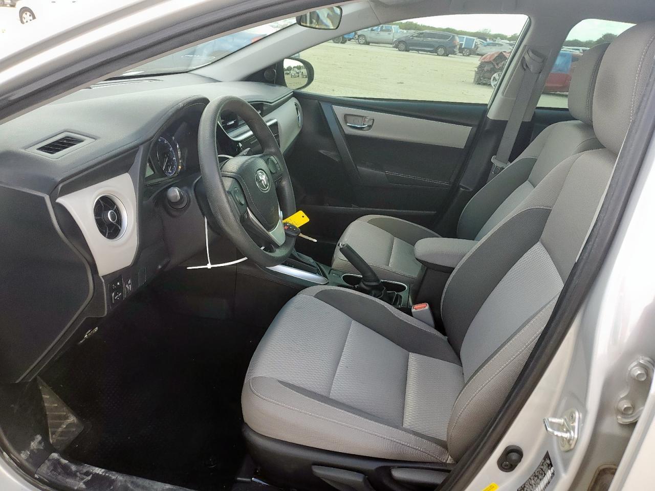 2019 Toyota Corolla L - Image 7