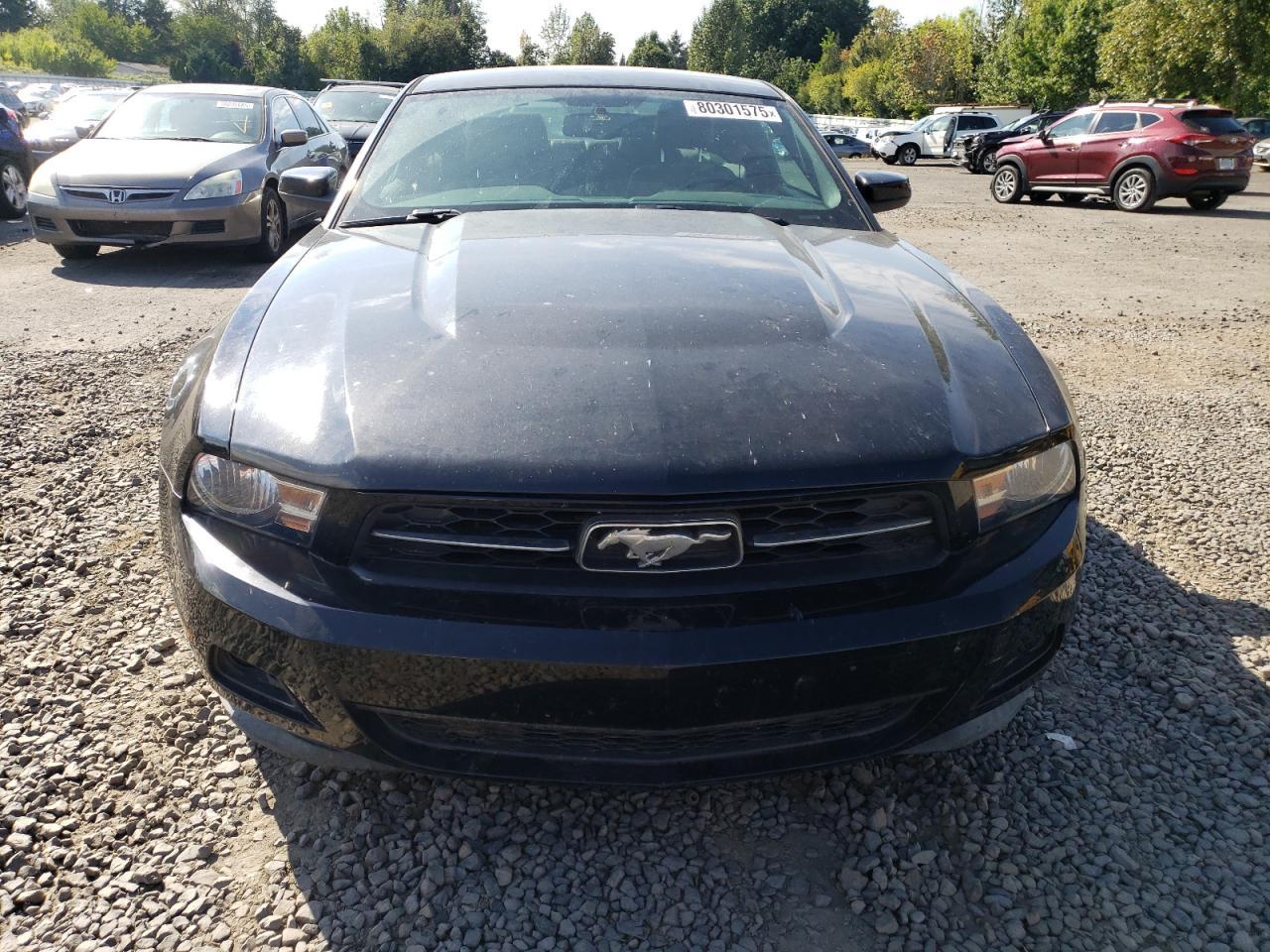 2011 Ford Mustang - Image 5