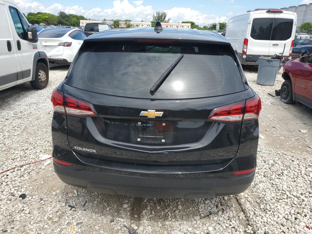 2023 Chevrolet Equinox Ls - Image 6