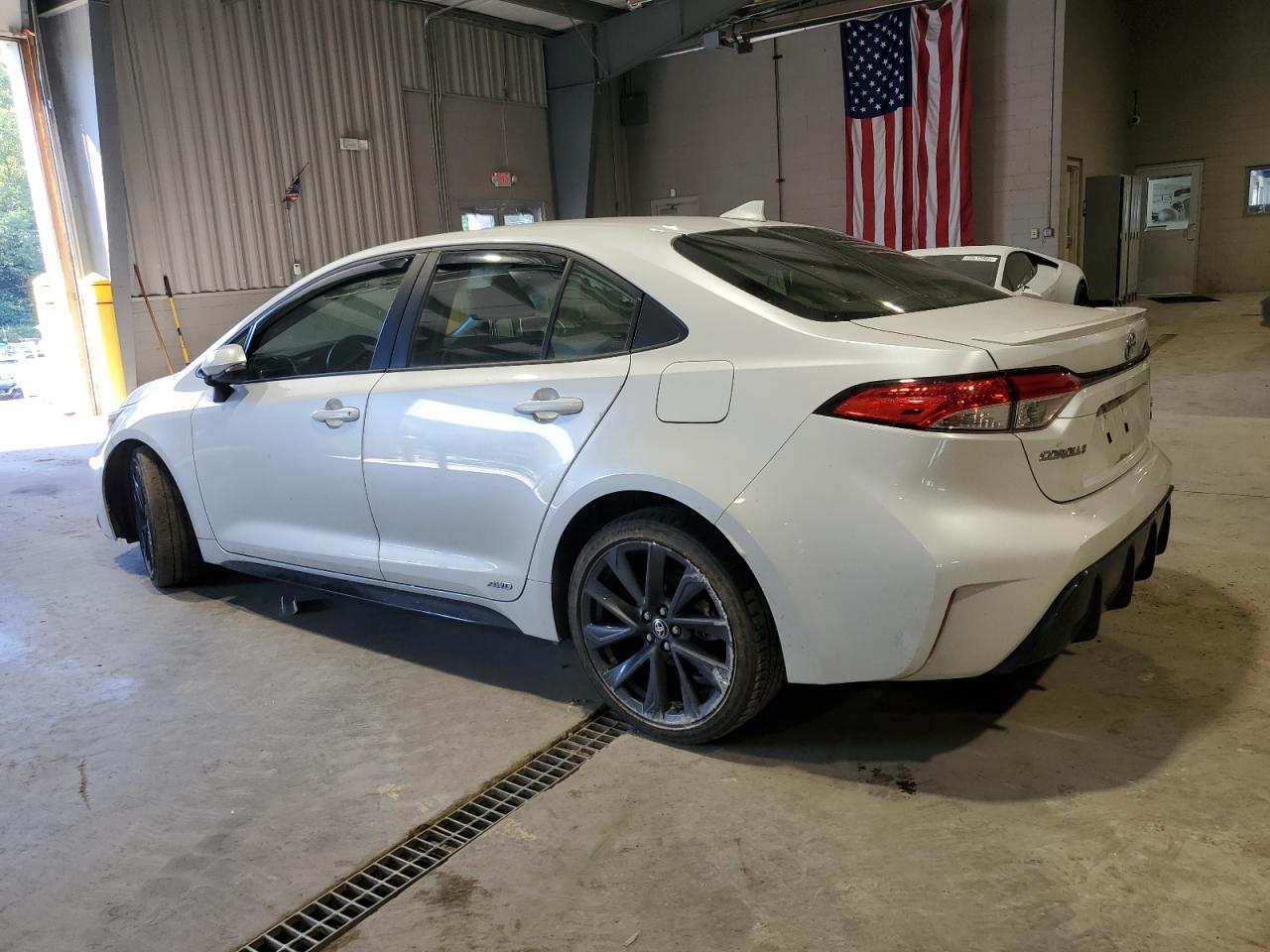 2024 Toyota Corolla Le - Image 2