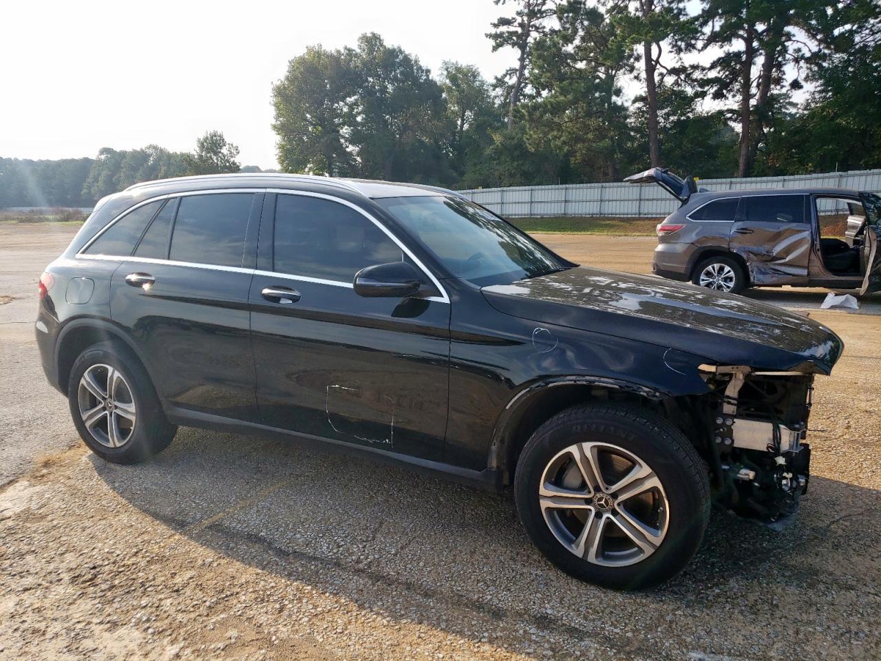 2019 Mercedes-Benz Glc 300 - Фото 4