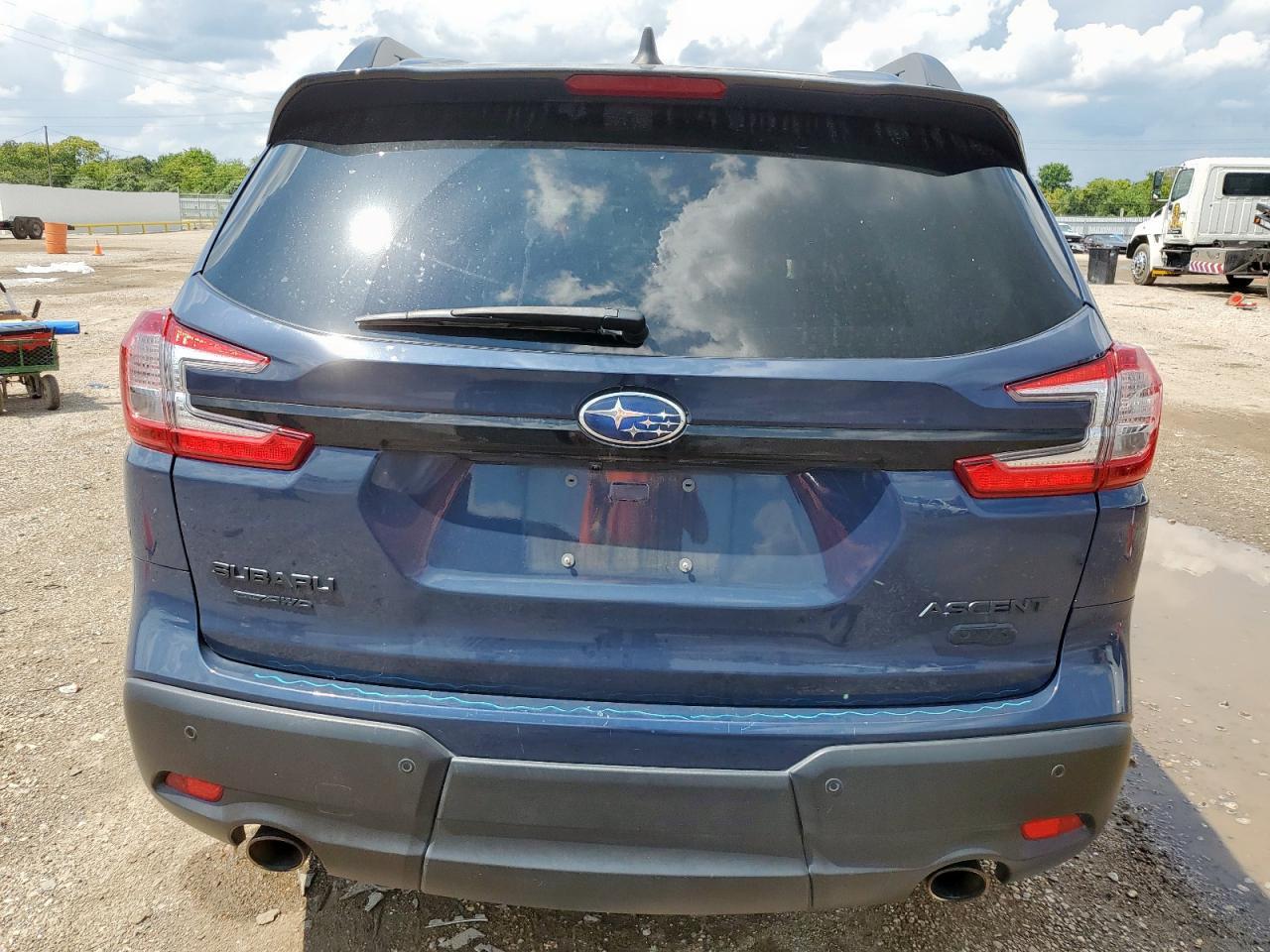 2023 Subaru Ascent Limited - Image 6