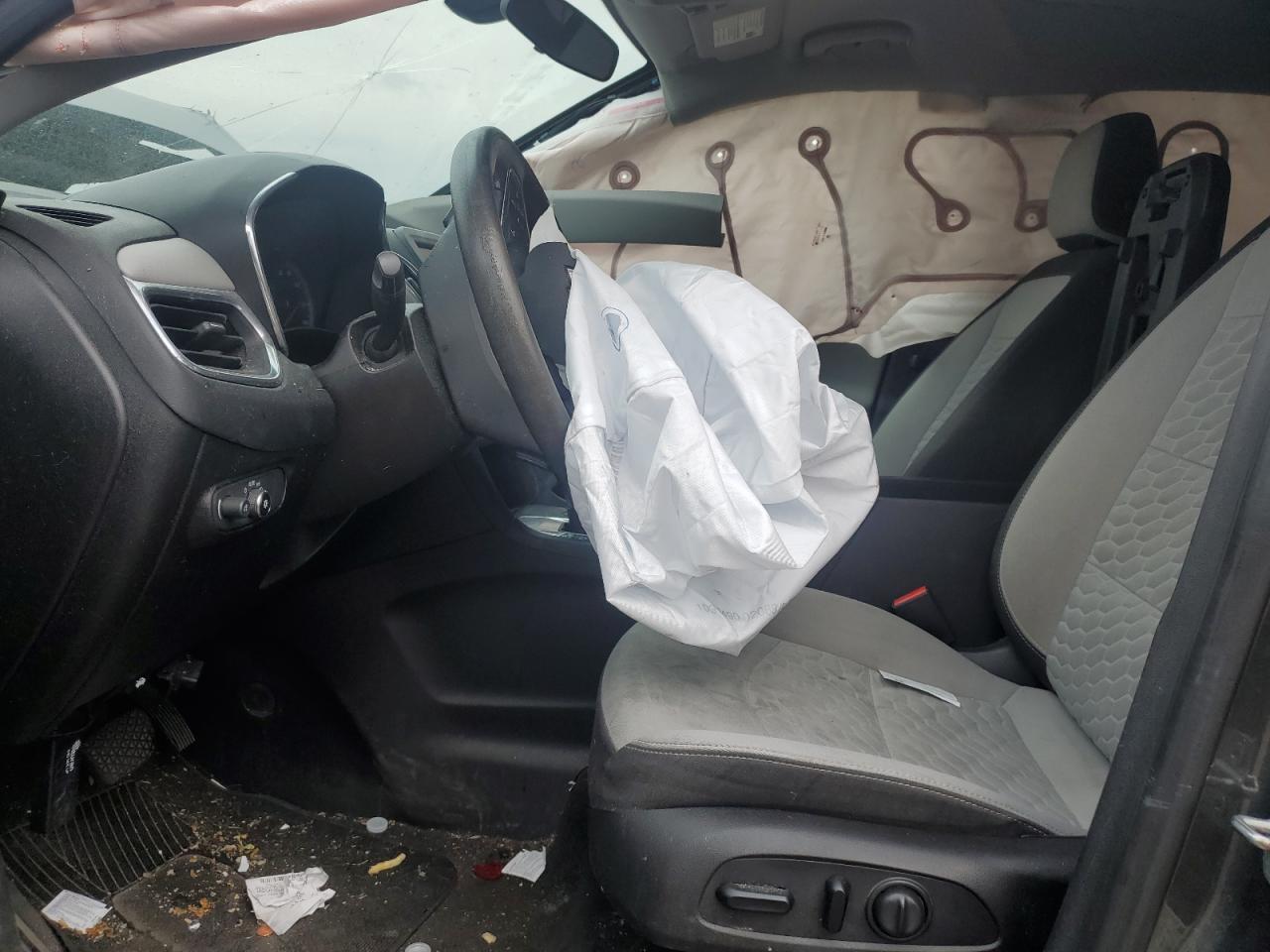 2019 Chevrolet Equinox Ls - Image 7