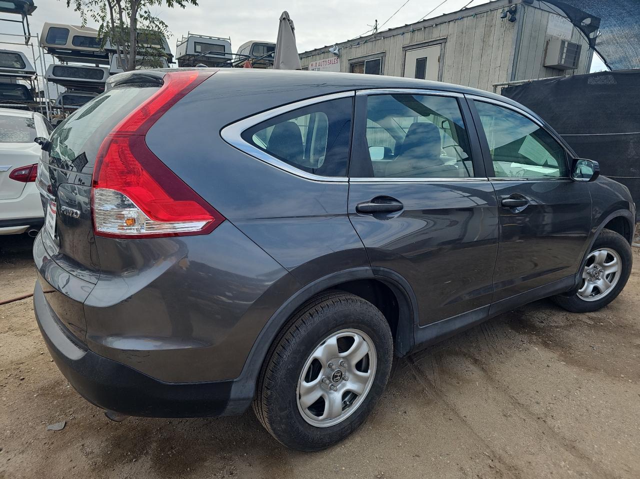 2012 Honda Cr-V Lx - Image 4