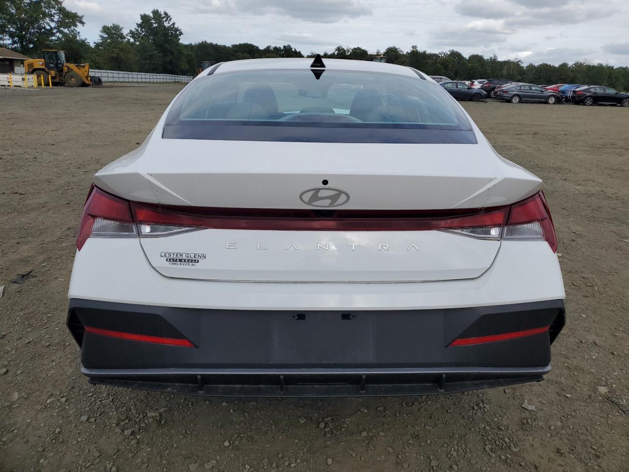 2024 Hyundai Elantra Sel - Image 6