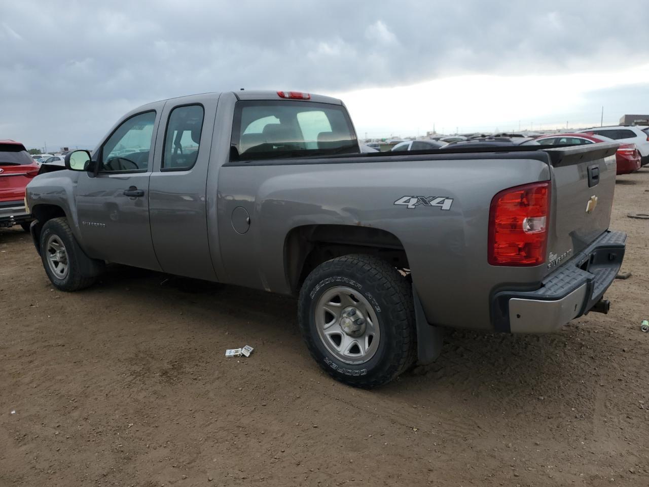 2013 Chevrolet Silverado K1500 - Фото 2