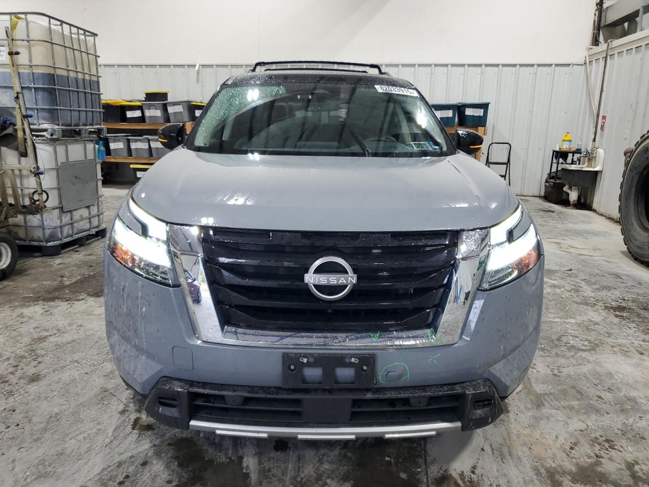 2024 Nissan Pathfinder Sl - Фото 5