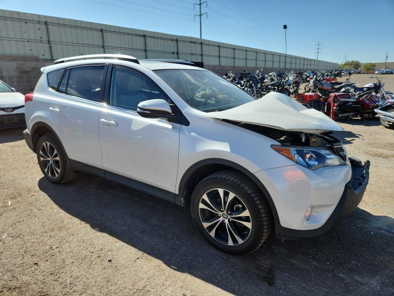 2015 Toyota Rav4 Limited - Image 4
