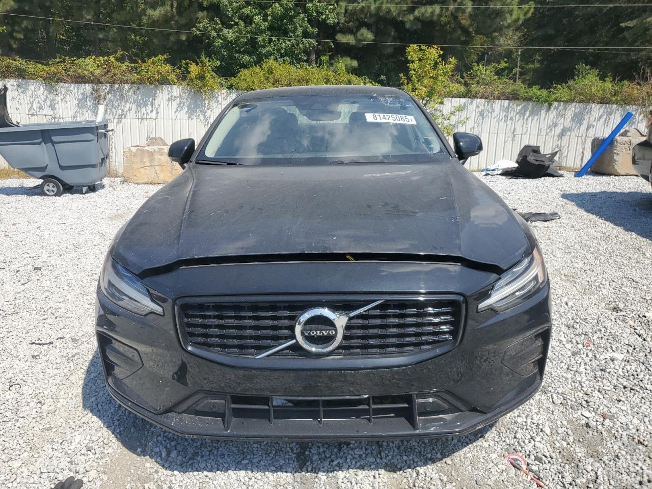 2022 Volvo S60 B5 Black Edition Momentum - Фото 5