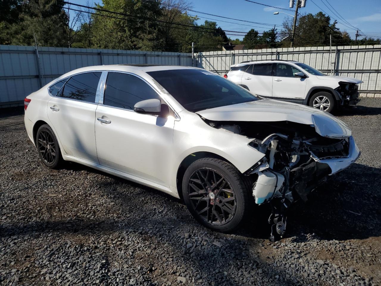2015 Toyota Avalon Xle - Фото 4