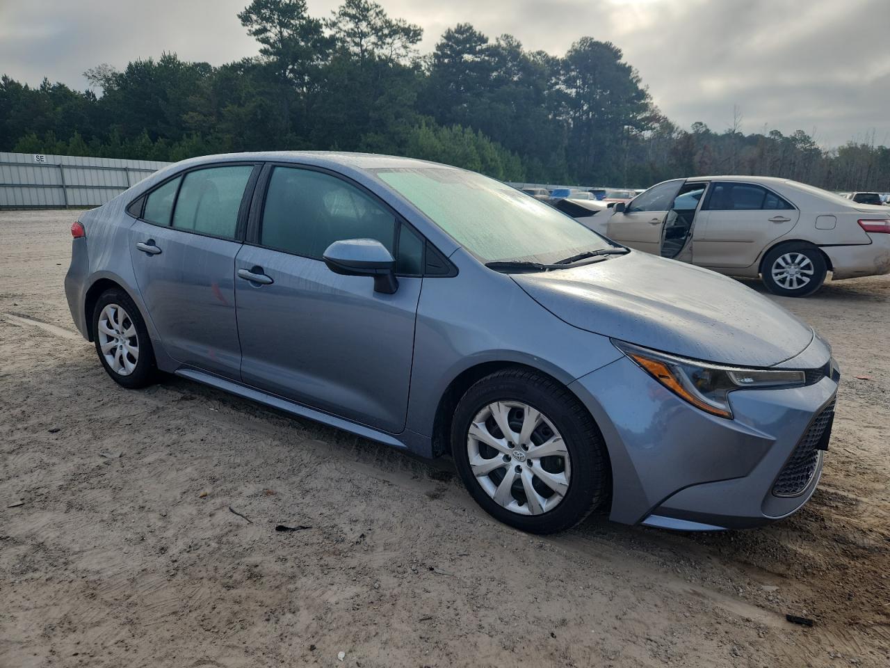 2021 Toyota Corolla Le - Фото 4