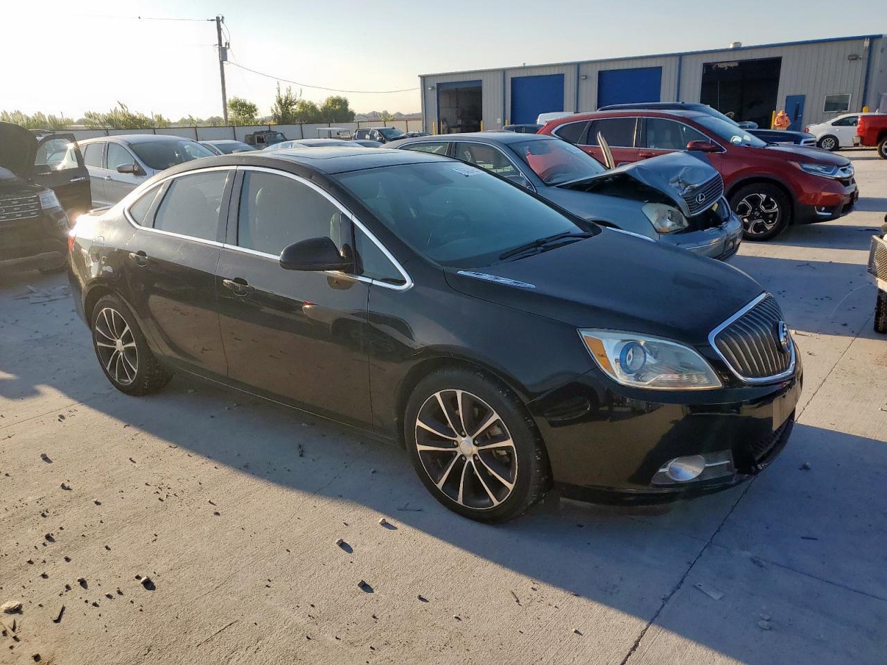 2016 Buick Verano Sport Touring - Фото 4