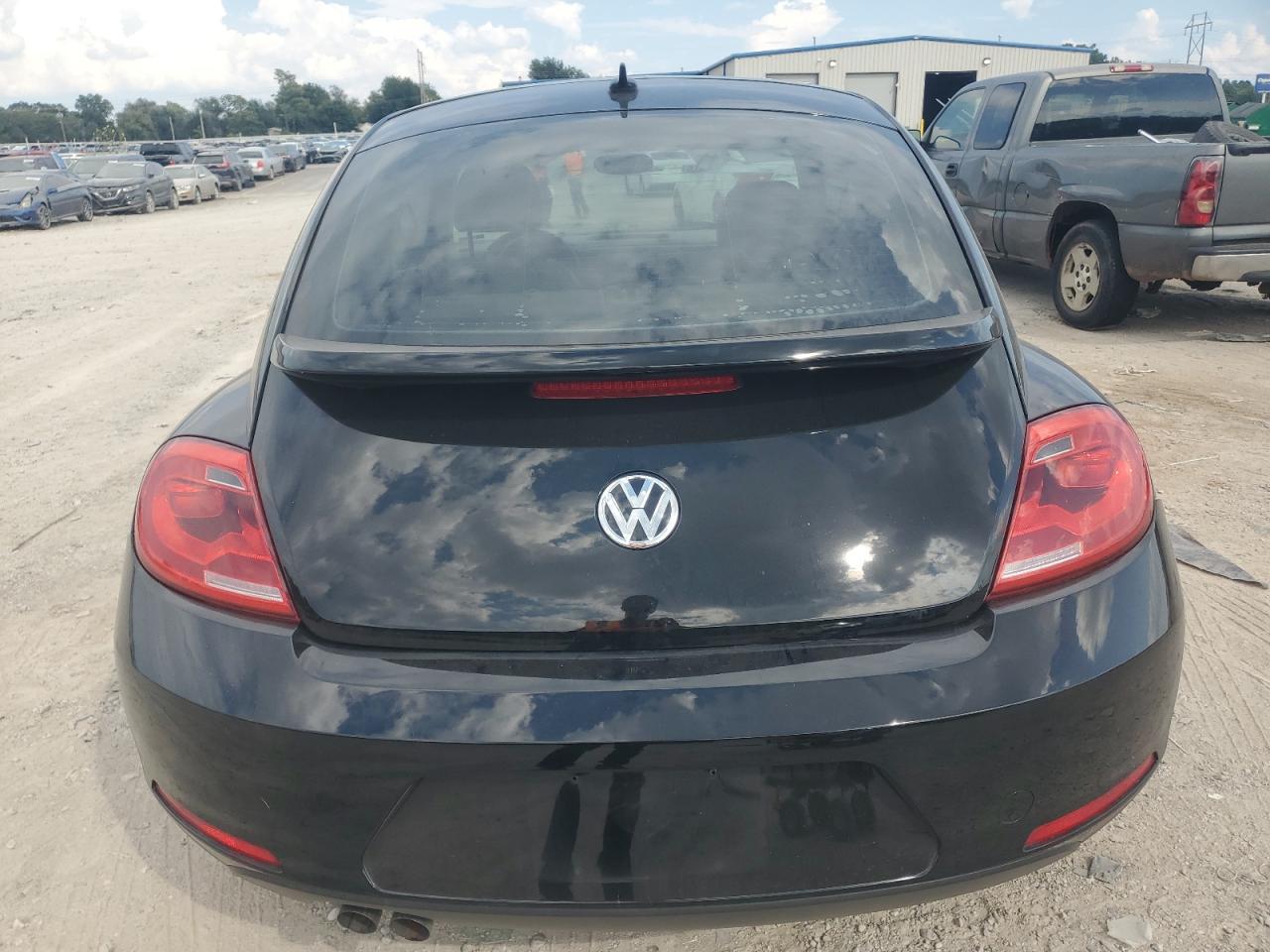 2014 Volkswagen Beetle - Фото 6