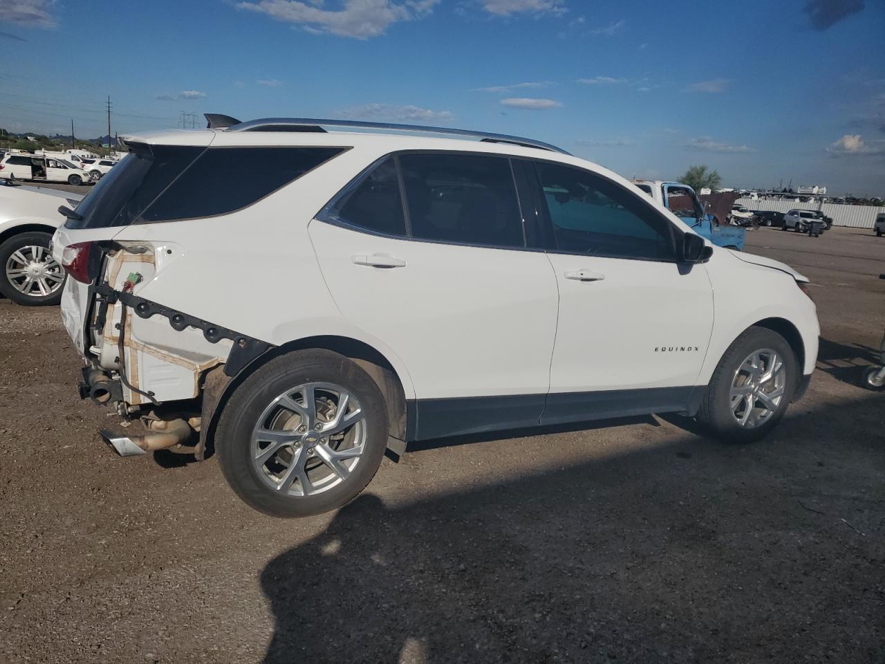 2020 Chevrolet Equinox Lt - Image 3