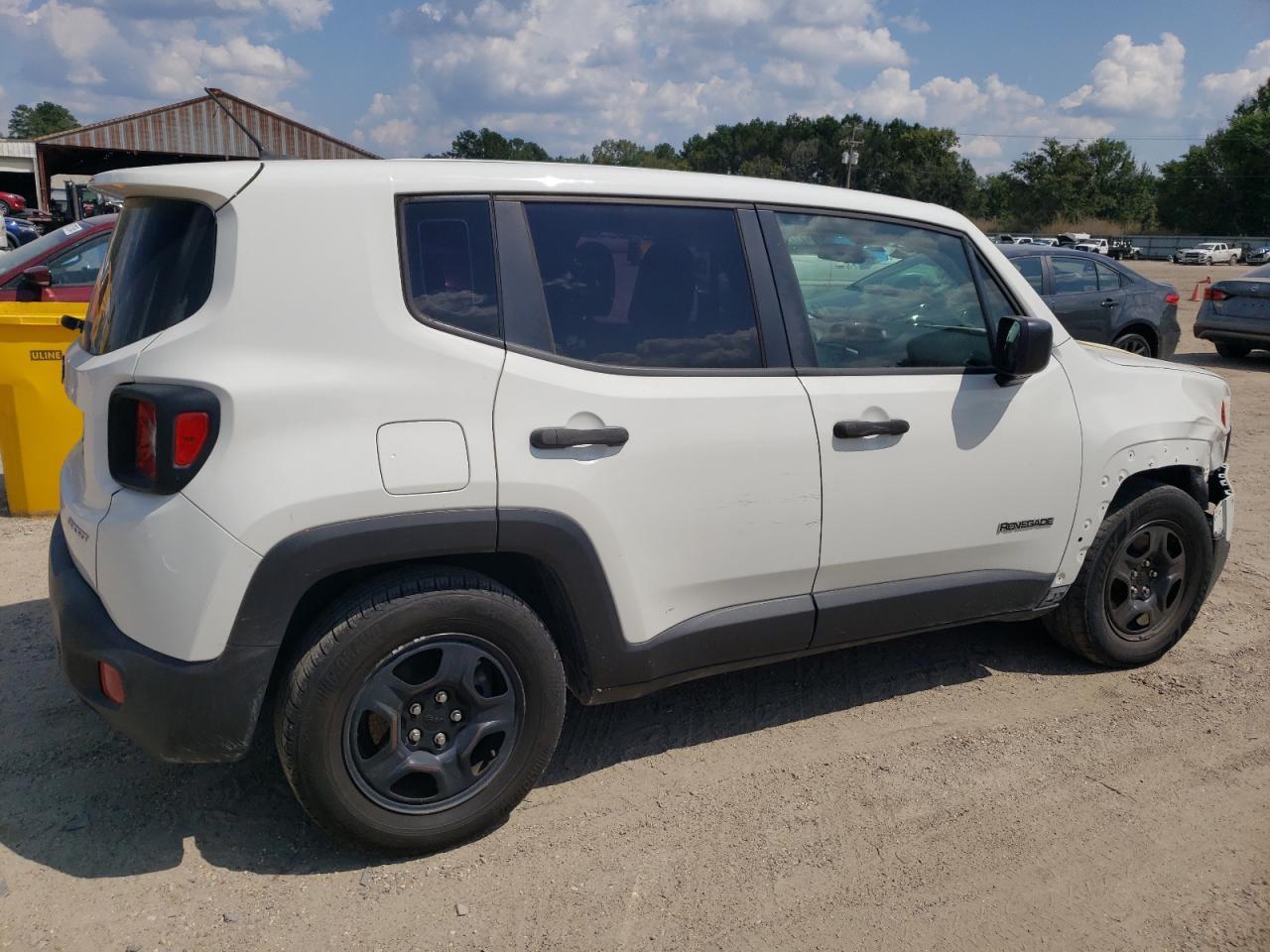 2017 Jeep Renegade Sport - Фото 3