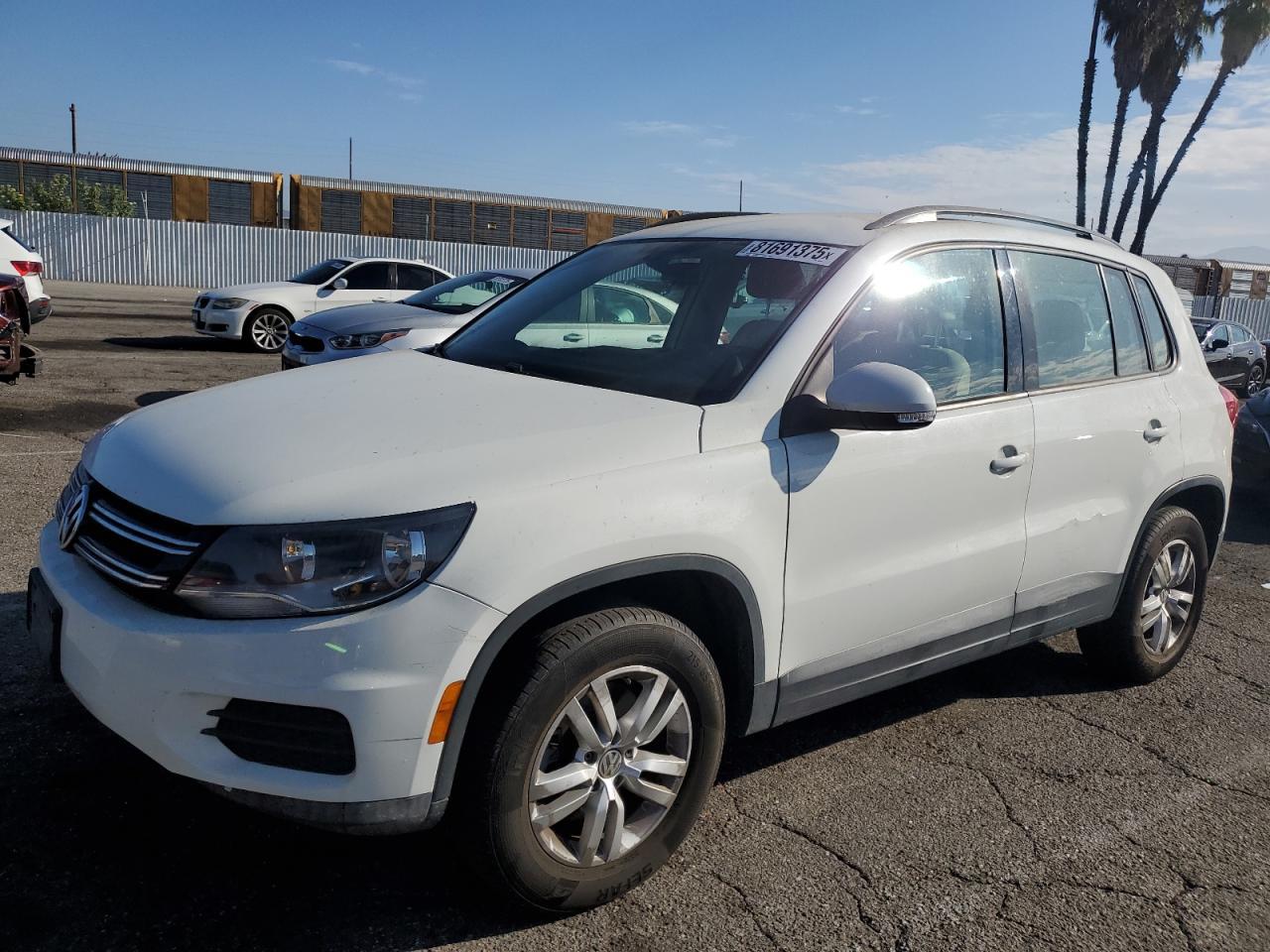 2016 Volkswagen Tiguan S