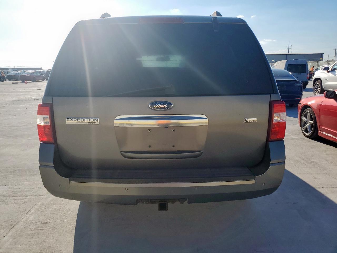 2012 Ford Expedition Limited - Фото 6