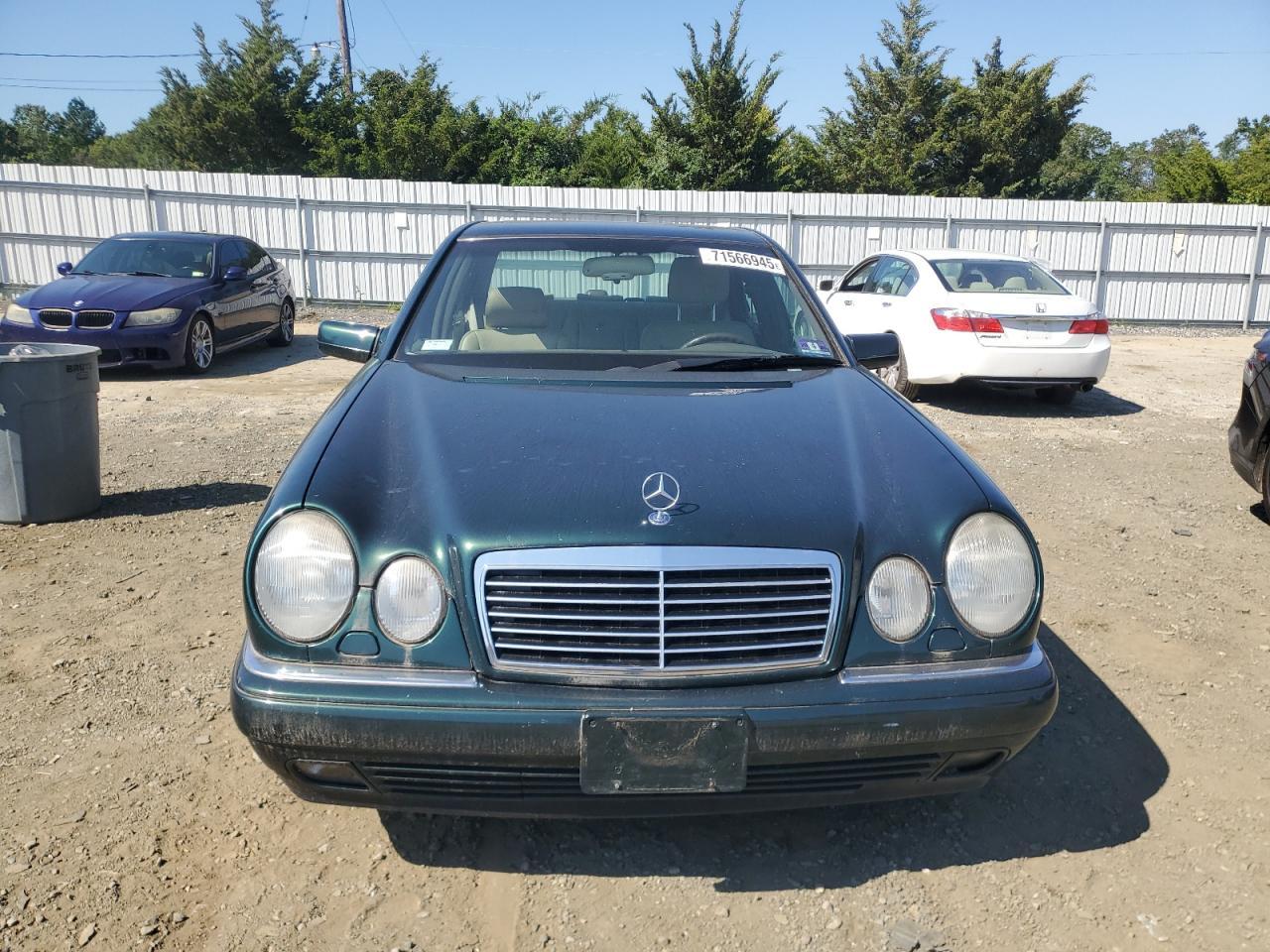 1997 Mercedes-Benz E 320 - Фото 5