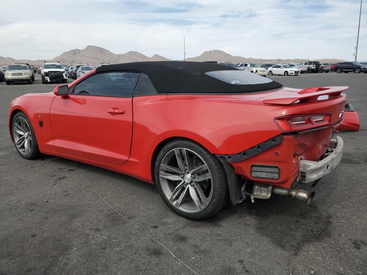 2018 Chevrolet Camaro Lt - Image 2