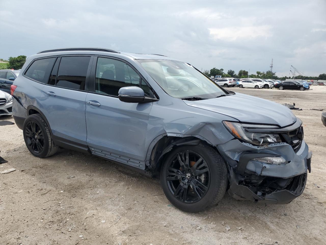 2022 Honda Pilot Se - Фото 4
