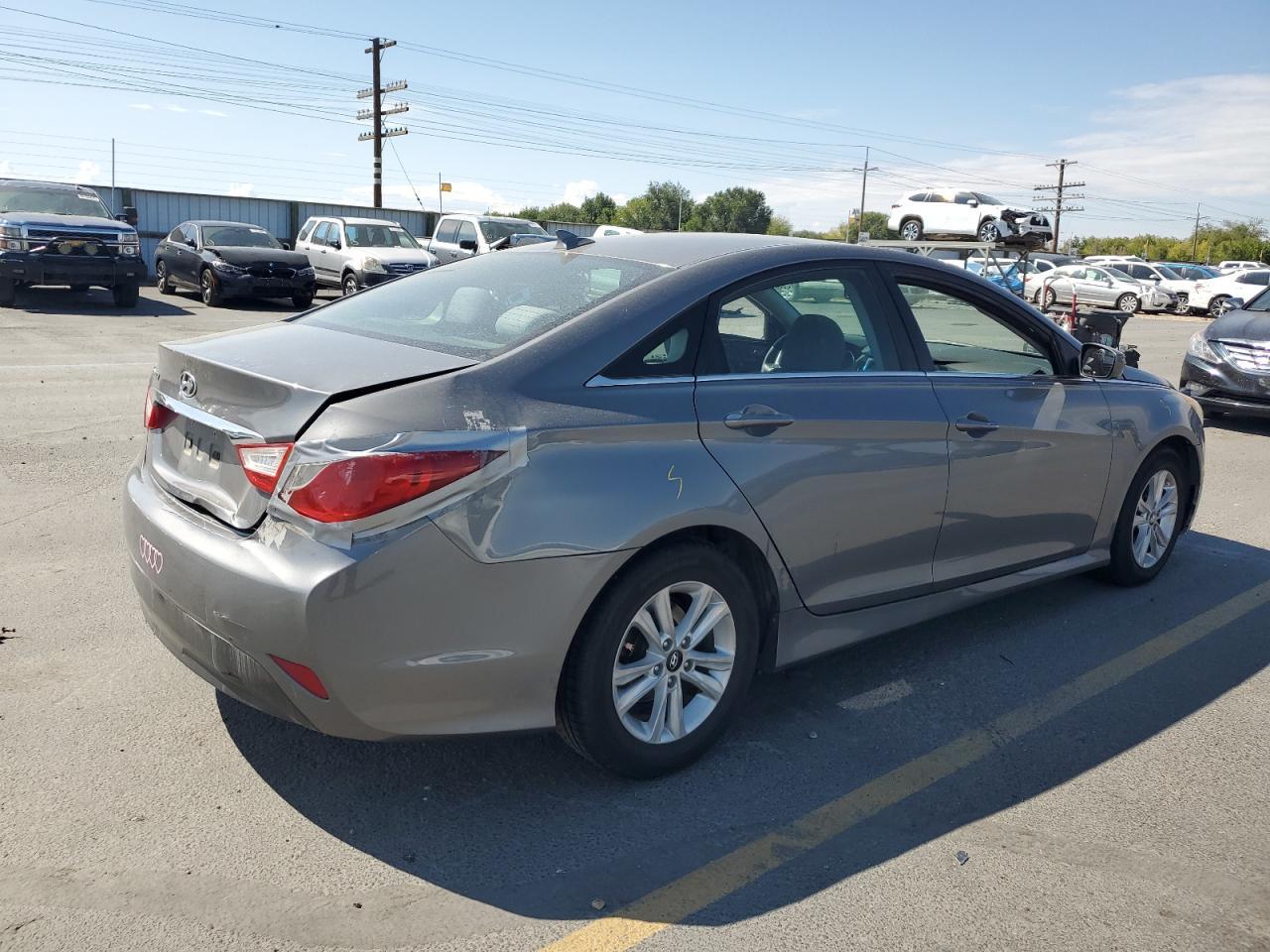 2014 Hyundai Sonata Gls - Image 3