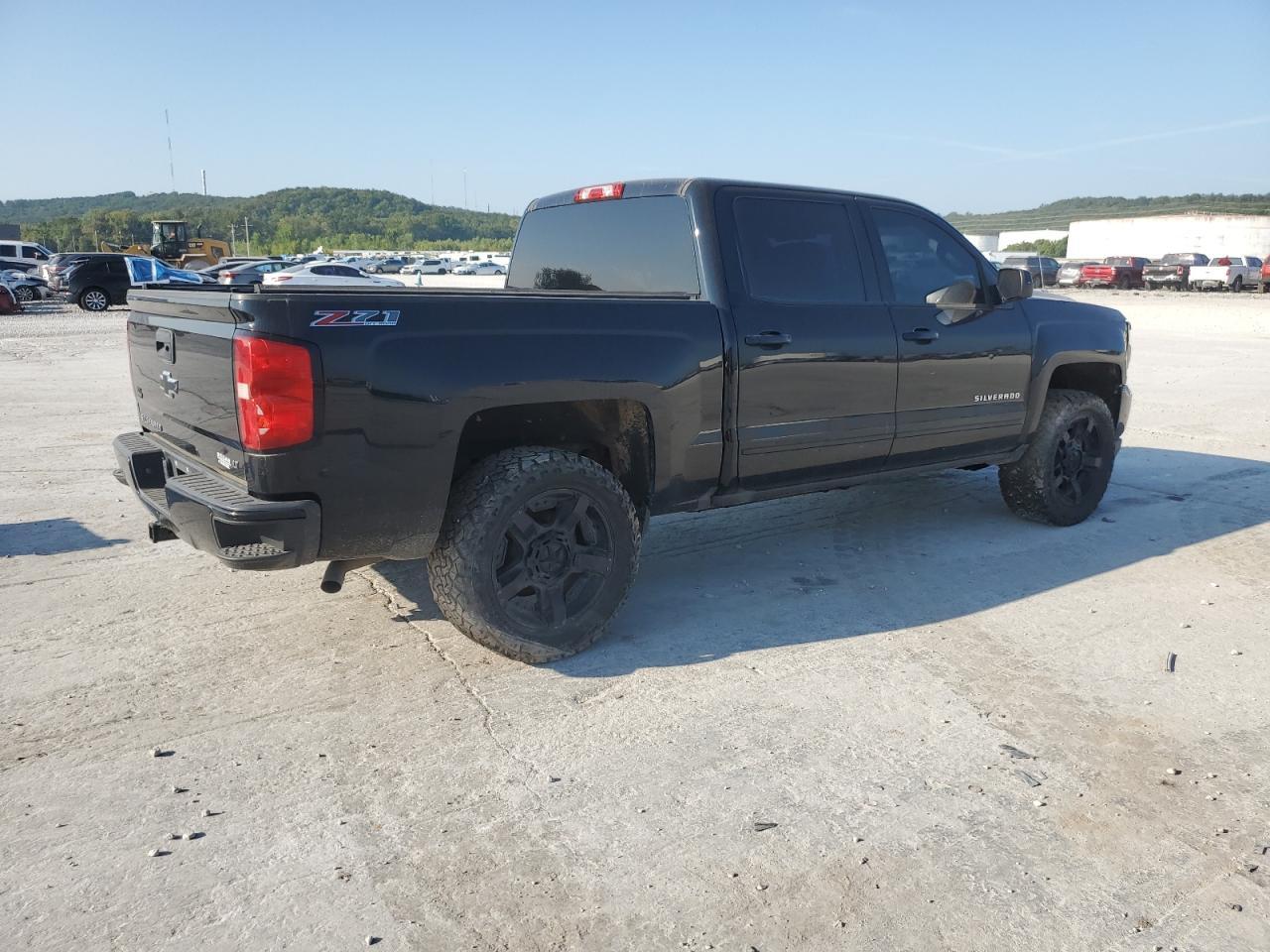 2017 Chevrolet Silverado K1500 Lt K1500 Lt - Фото 3
