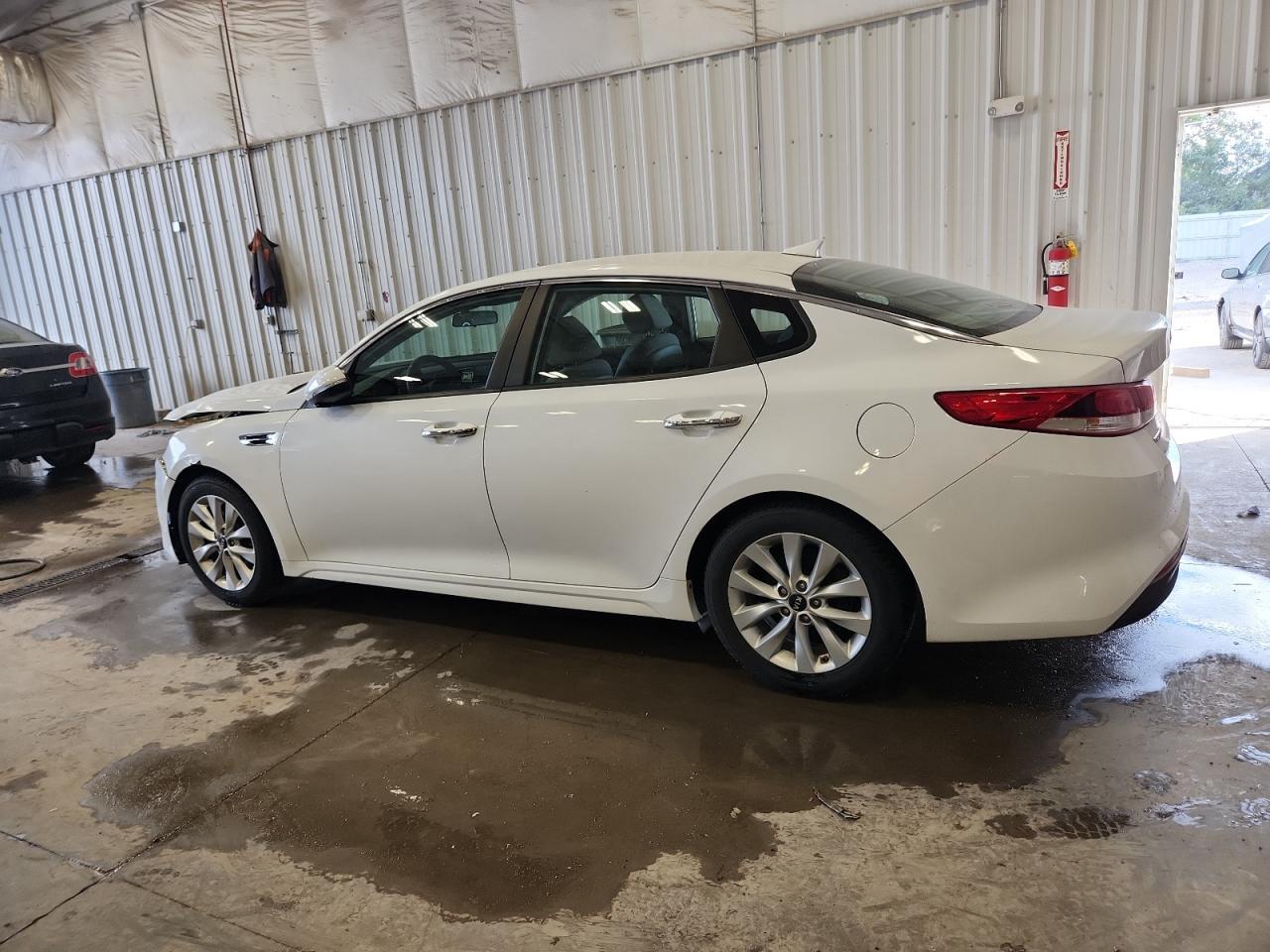 2016 Kia Optima Lx - Image 2