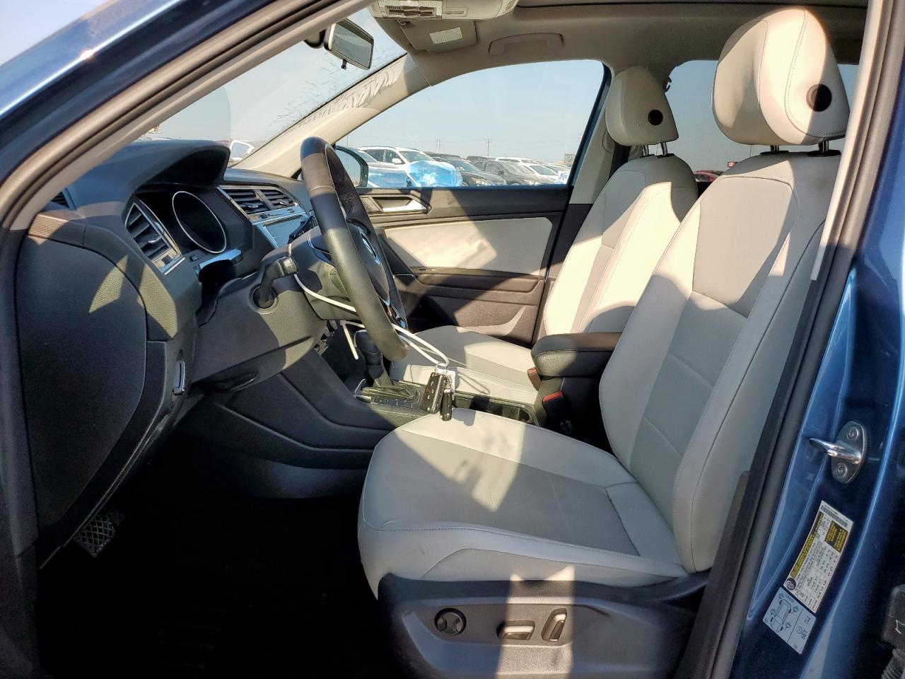 2020 Volkswagen Tiguan Se - Фото 7