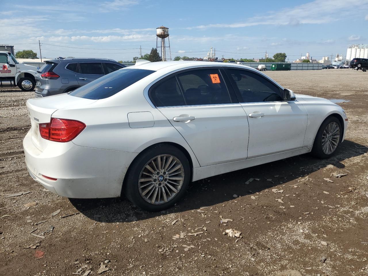 2012 BMW 328 I - Фото 3